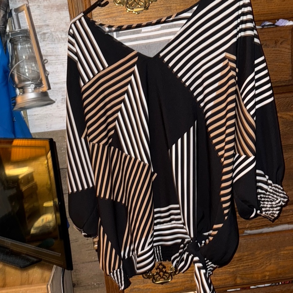 New York & Company Black and White Asymmetrical Tie Front Blouse